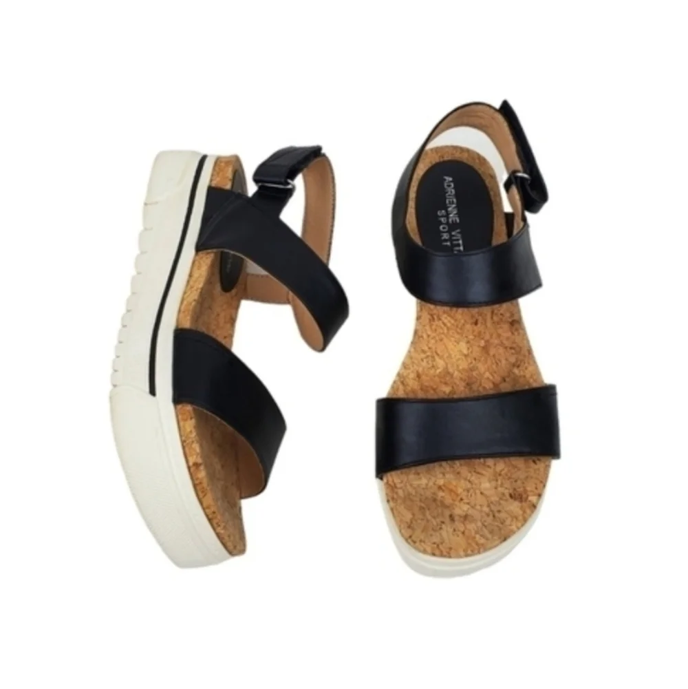 Adrienne vittadini Av-Doug black wedge sandals size 7.5M
